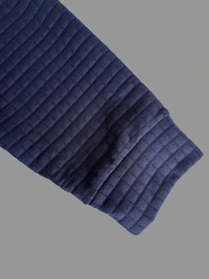 Męska koszulka polo slim fit z teksturą i kieszenią na suwak na rękawie